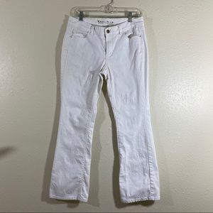 White House Black Market Jeans 8S White Straight leg Jeans